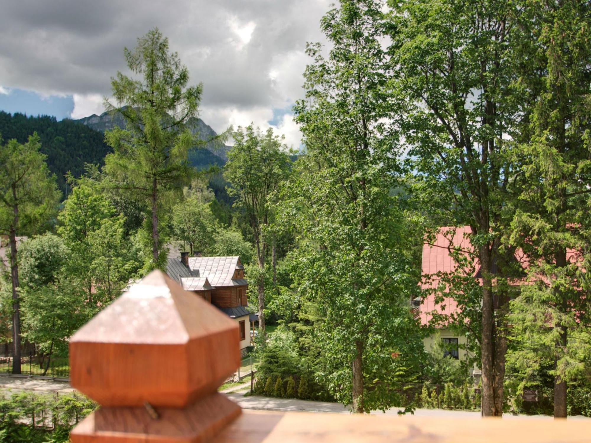Pokoje Goscinne Swiatlomir Zakopane Exterior foto