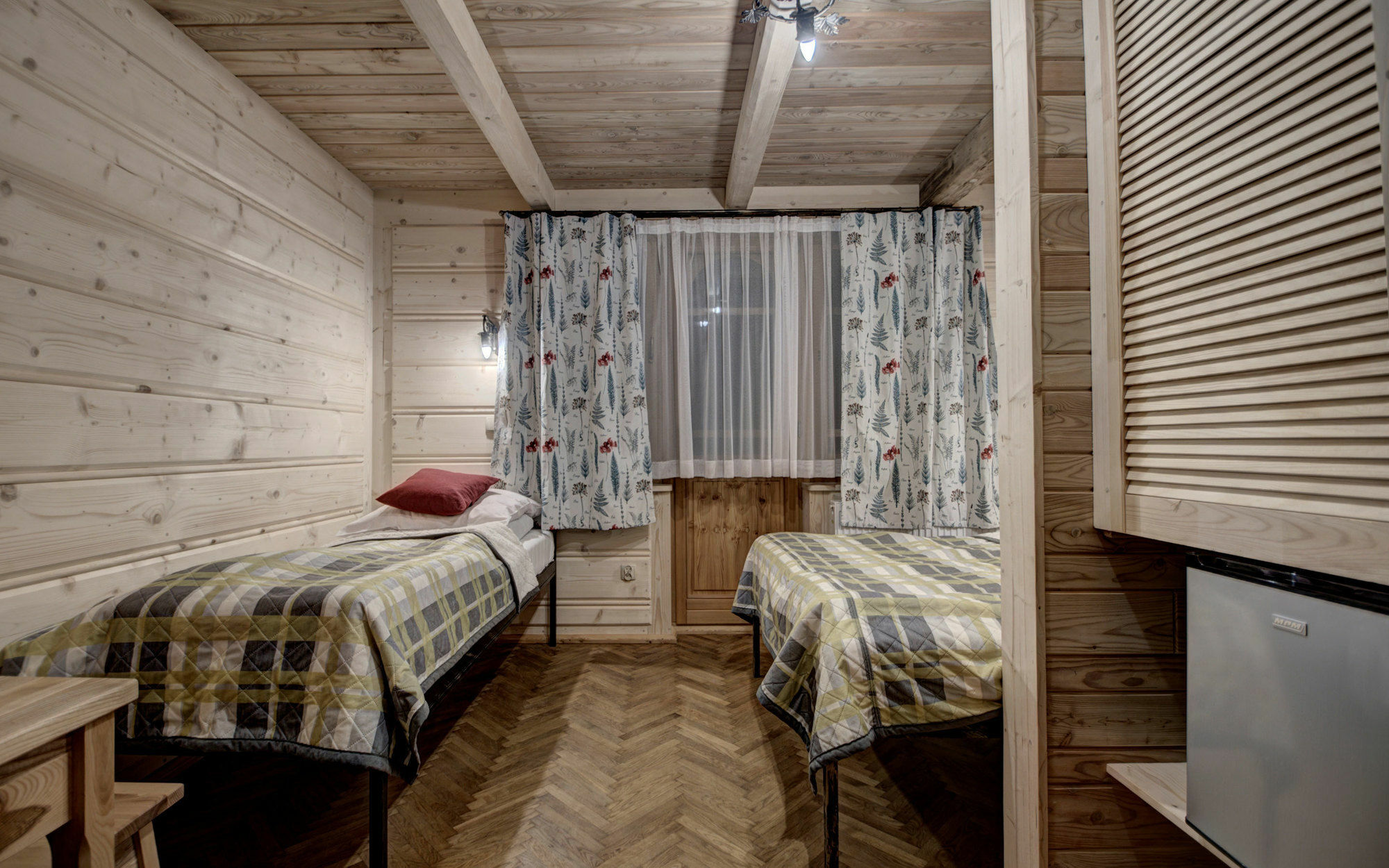 Pokoje Goscinne Swiatlomir Zakopane Exterior foto